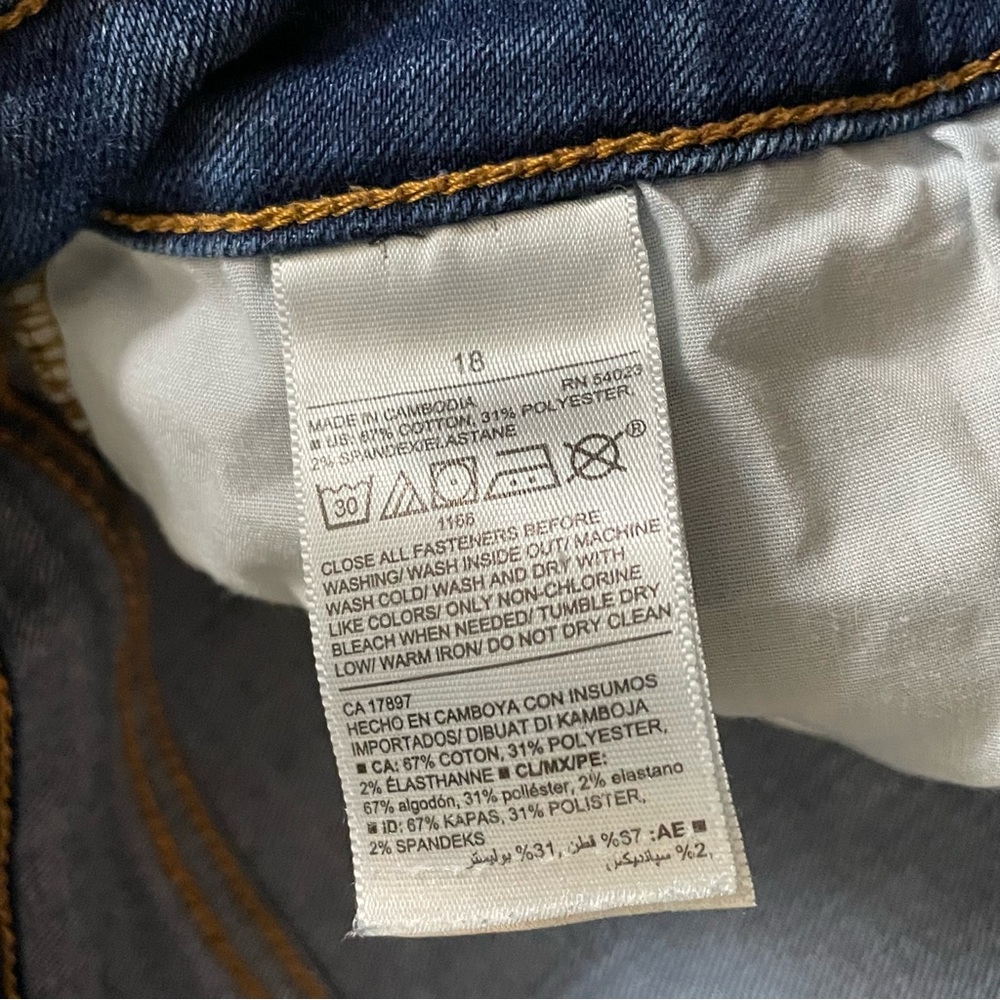 Womens Old Navy Micro Flare Blue Jeans Plus Size 18 Regular Mid Rise (38x31) - Picture 6 of 6